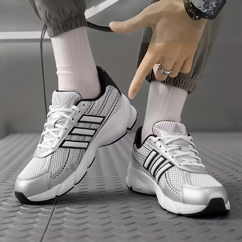 حذاء رياضي رجالي من أديداس، مو - مراجعة Men'S Shoes Half Cut وسعره