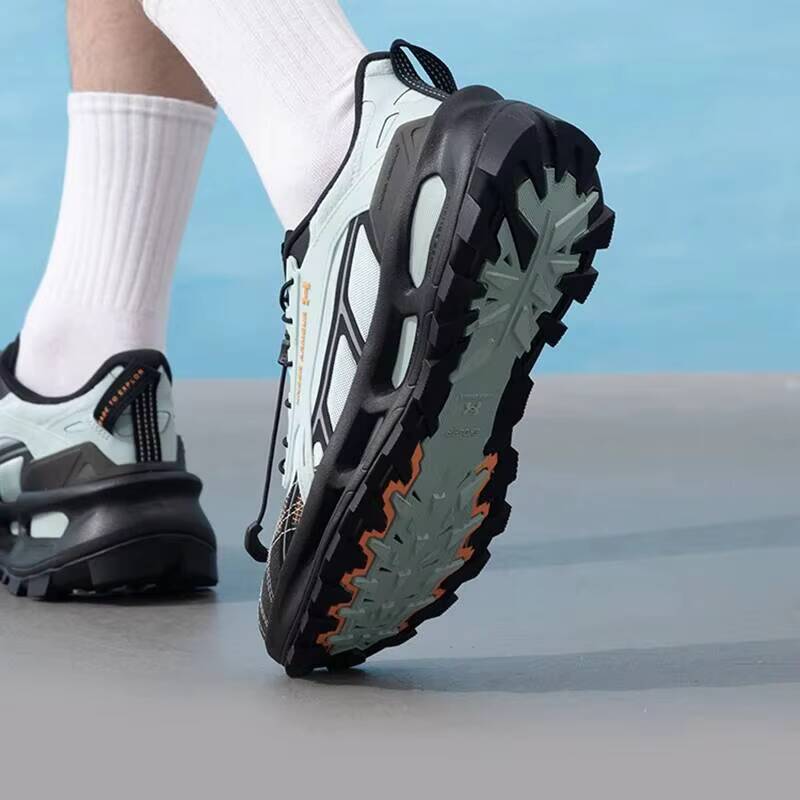 أحذية Under Armour للرجال والن - مراجعة Men Shoes Under Armour وسعره