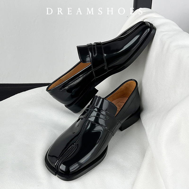 أحذية تابي سهلة الارتداء للرجا - مراجعة Men'S Shoes Hugo Boss وسعره