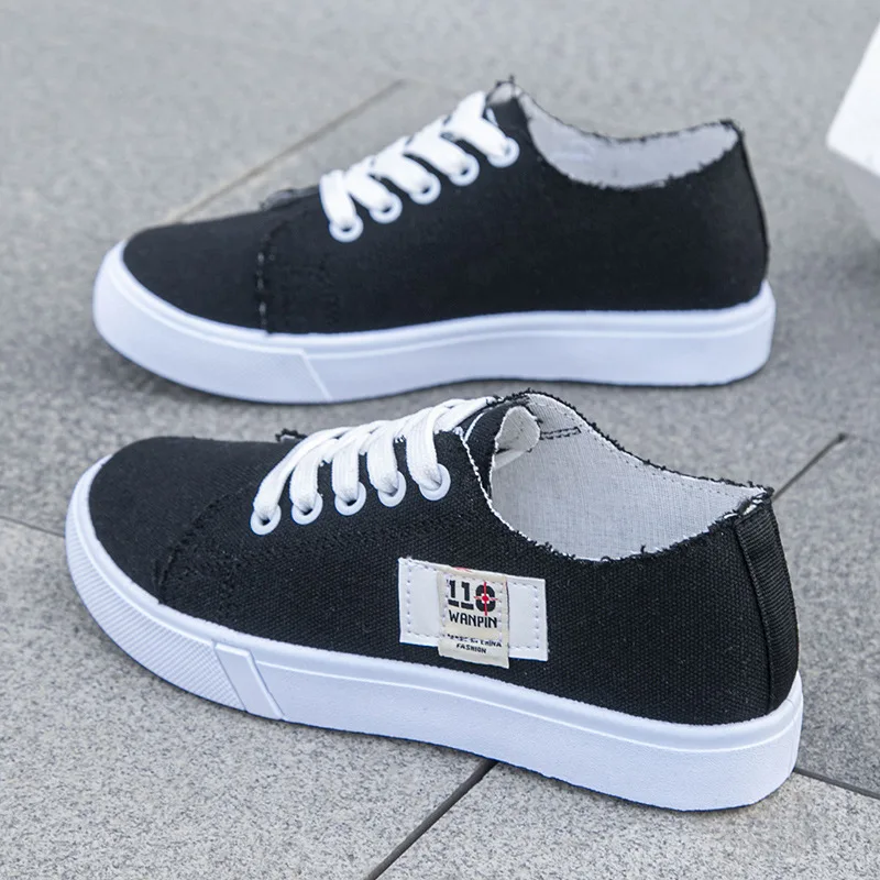 أحذية رياضية نسائية من القماش  - مراجعة Men'S Shoes In Style وسعره
