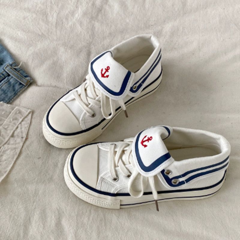 أحذية قماشية عالية الرقبة بتصم - مراجعة Canvas Sneaker High وسعره