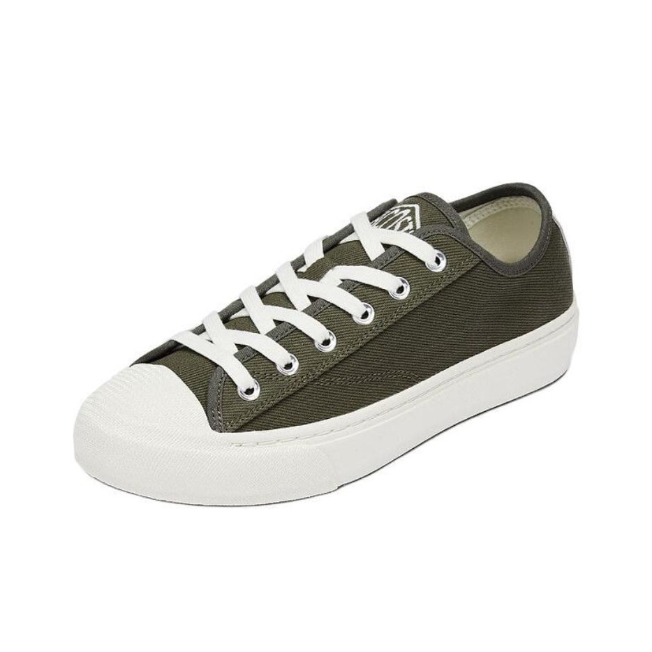 حذاء لاكوست منخفض الارتفاع من  - مراجعة Men Shoes Lacoste وسعره