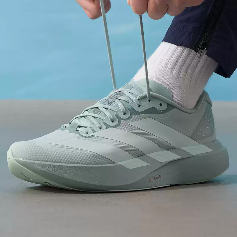 أحذية أديداس للرجال للجري والم - مراجعة Men'S Shoes Half Cut وسعره